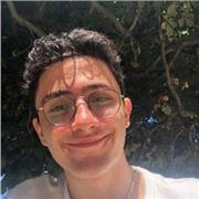 Professeur de mathématiques sérieux et souriant !